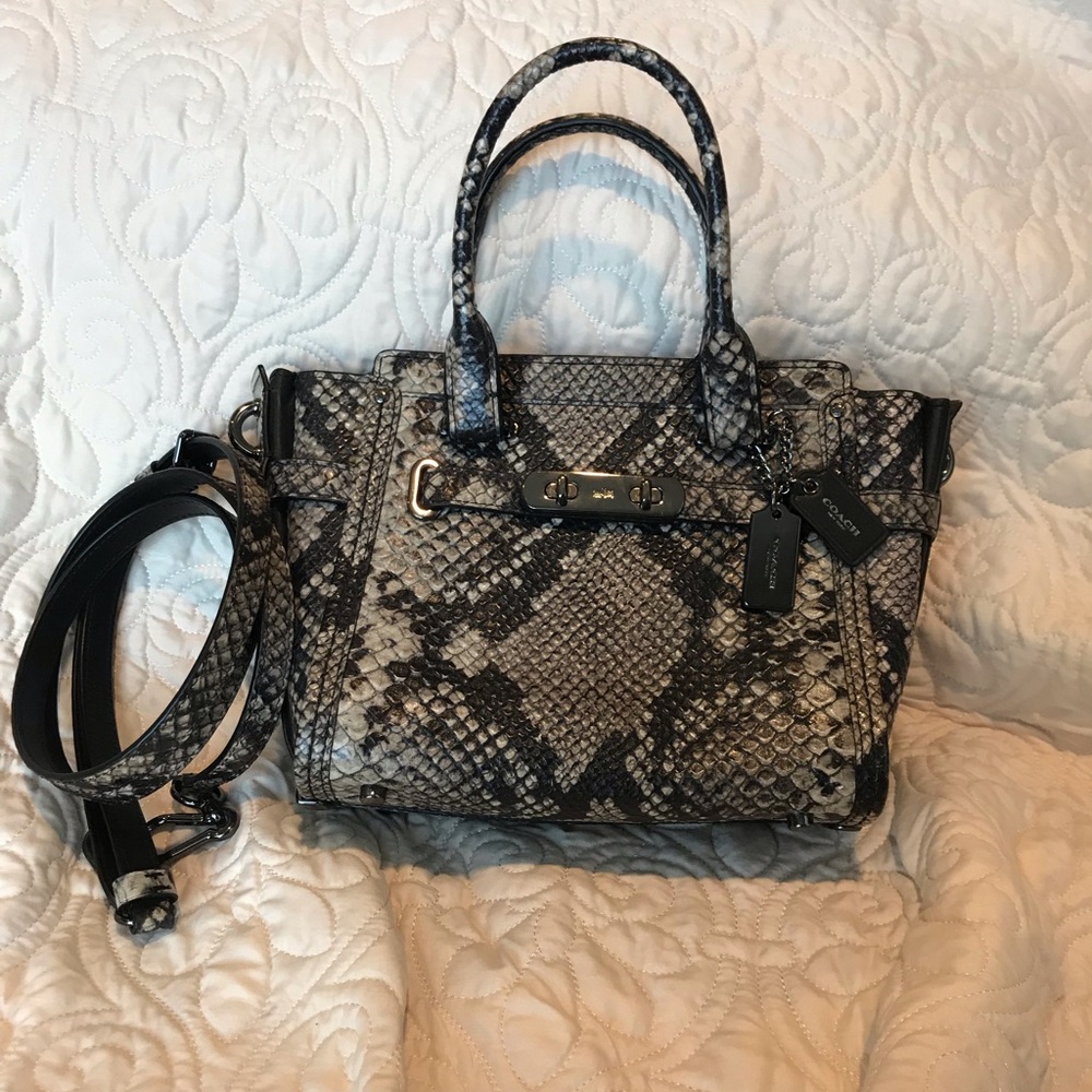 NWOT Genuine Coach purse - never used